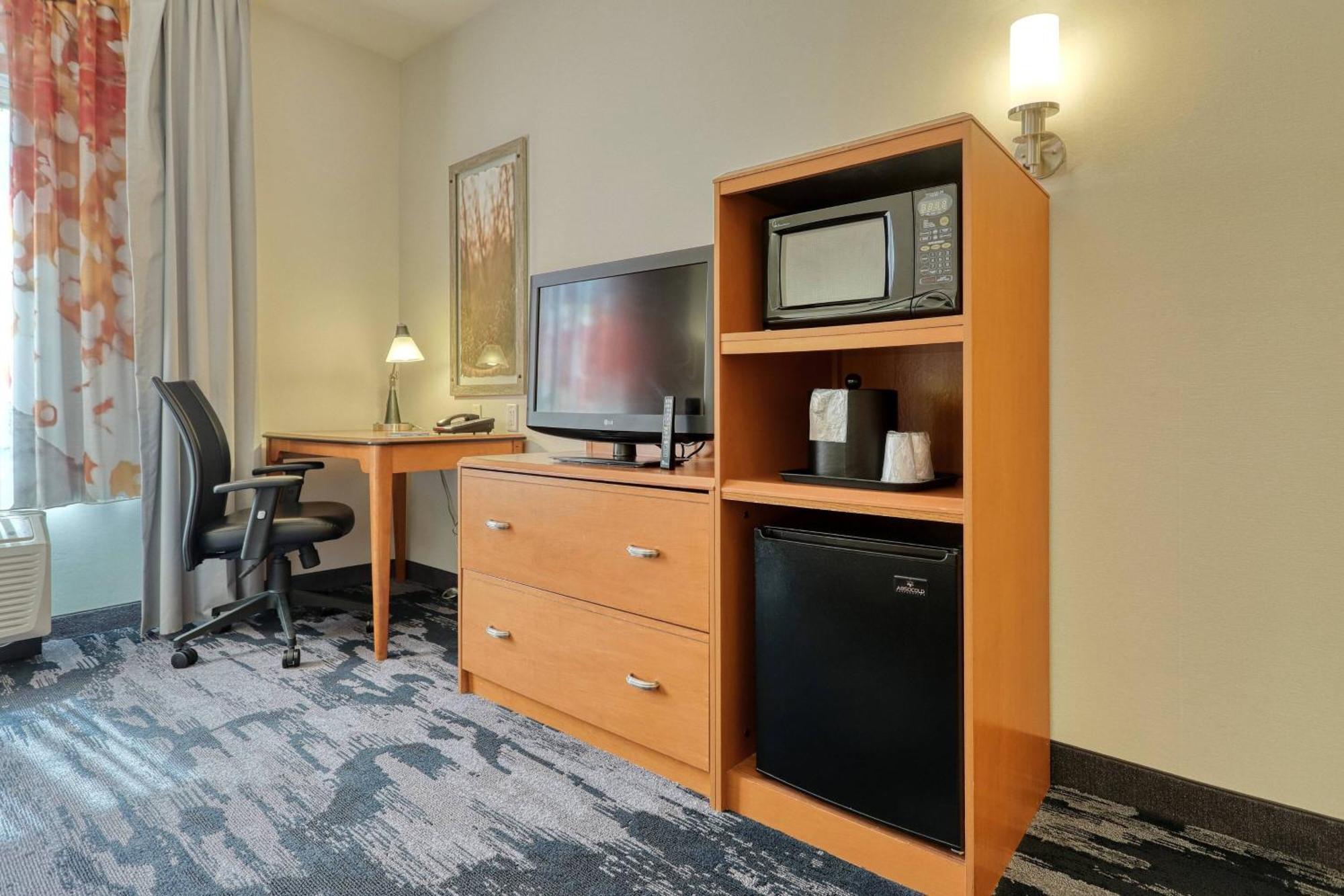Fairfield Inn & Suites By Marriott Harrisburg West/New Cumberland Eksteriør billede