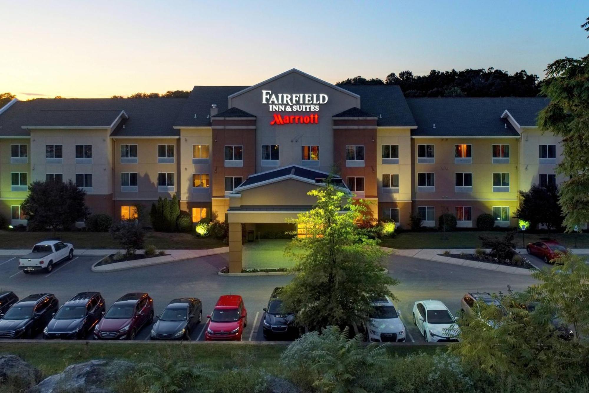 Fairfield Inn & Suites By Marriott Harrisburg West/New Cumberland Eksteriør billede